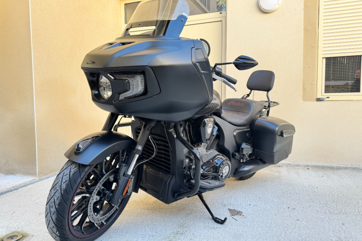 INDIAN MOTORCYCLE CHALLENGER 